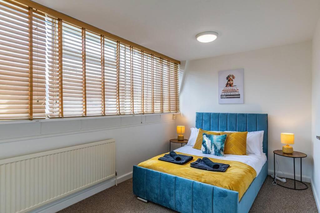 Apartment Spacious Duplex Sleeps 6 Winchester